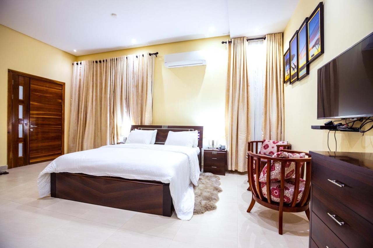 Rushmore - Executive Room Lagos Ngoại thất bức ảnh